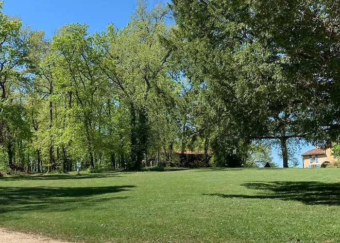 Le Buscagneau Tatil Evi *